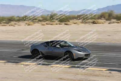 media/Nov-23-2025-Speed Ventures (Sun) [[88f20b6e61]]/4-Black Group/Session 2 (Turn 10 Inside)/